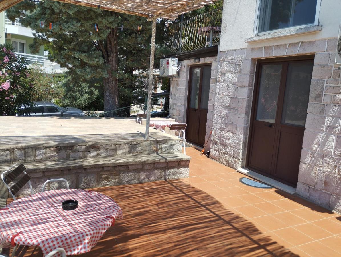 Sobica 2 Apartment Petrovac Luaran gambar